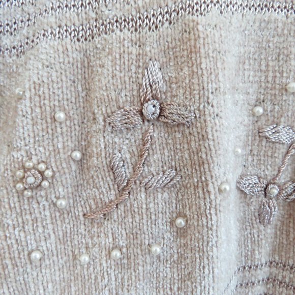 VINTAGE 90s Chenille Beige Tan Embroidered Cable Knit Crew Neck Tunic Sweater - Picture 14 of 15